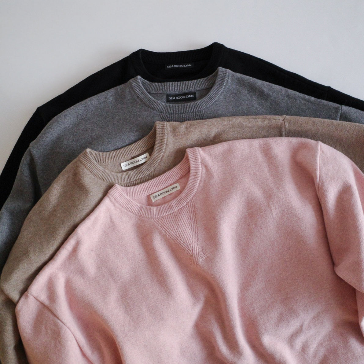 Sweatlikeルーズニットプルオーバー