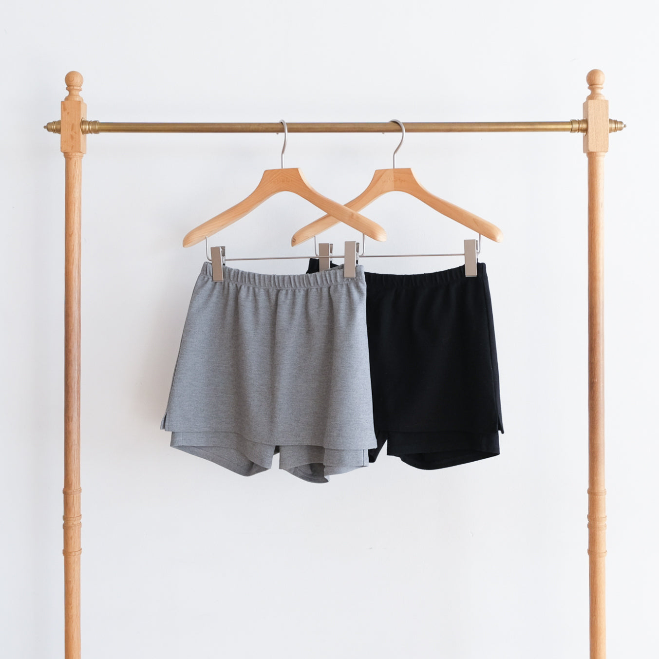 Skirt with half leggings