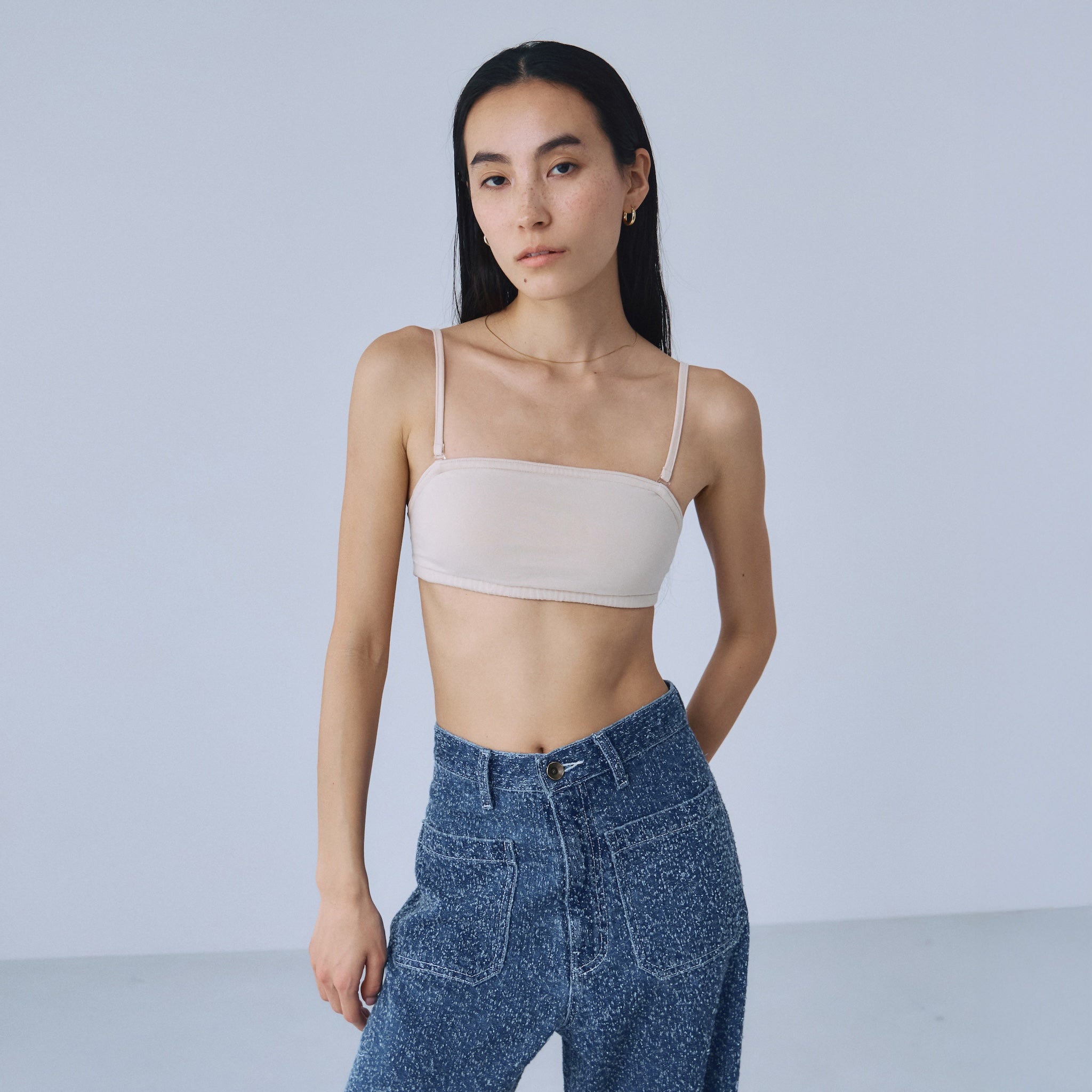 Slim Shoulder Smooth Bra