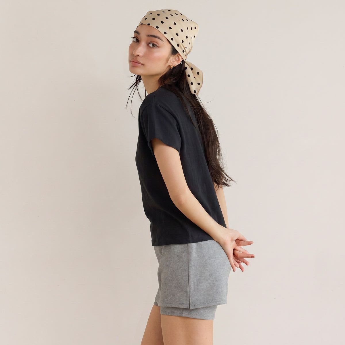 C/2FACE Circle Neck T-shirt