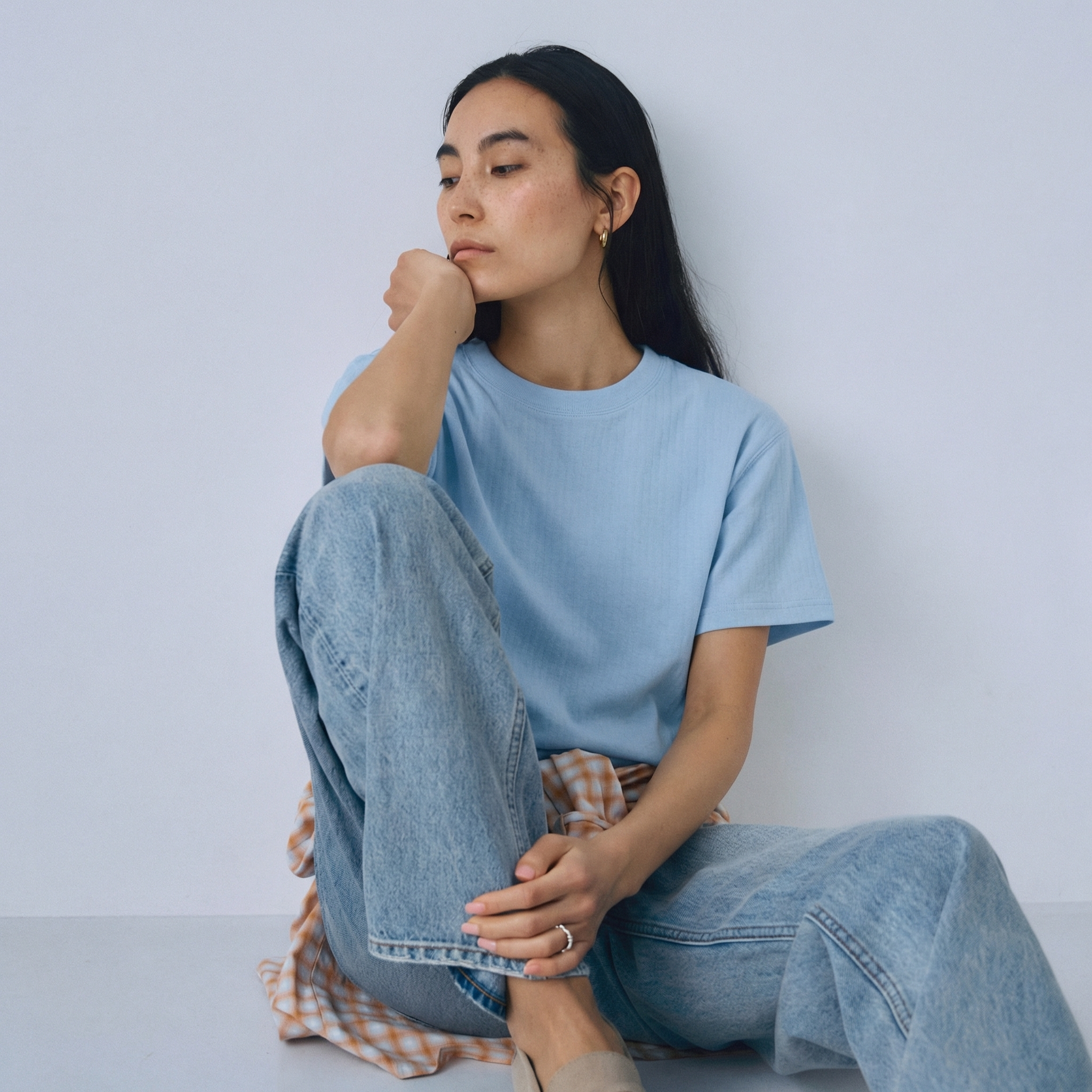 C/2FACE クルーネックMEDIUM Tシャツ