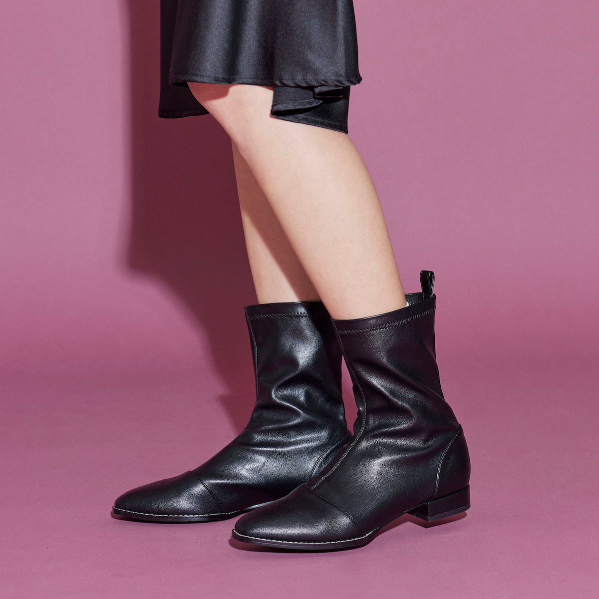 ECO LEATHER FIT フラットショートブーツ