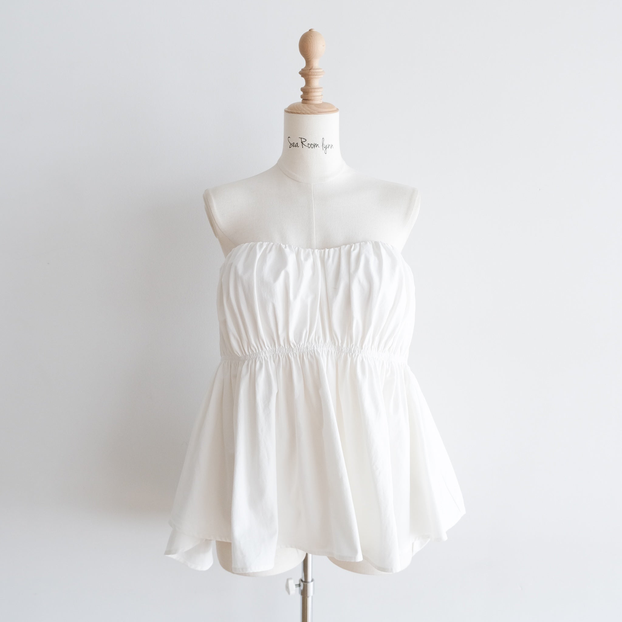 searoomlynn ウエストShapeパッドinベアトップス ホワイト