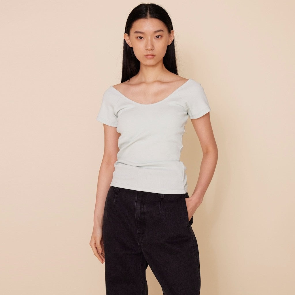 パッドin BACK Uカットソー