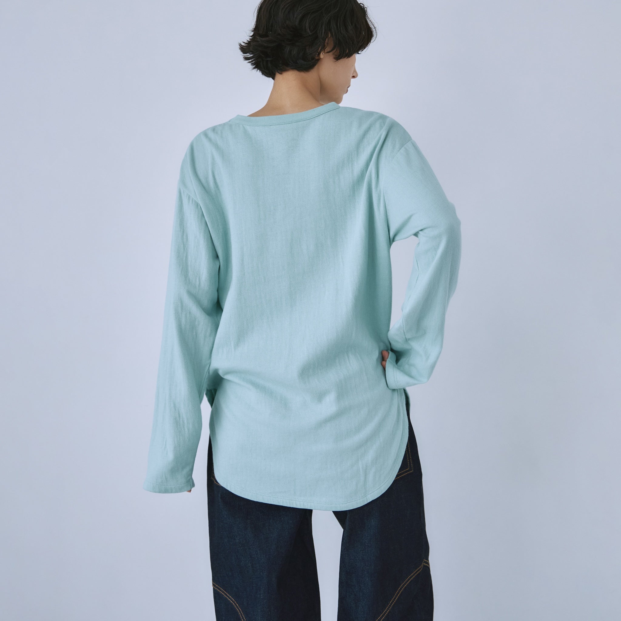 C/2FACE ラウンドヘムクルーロンT