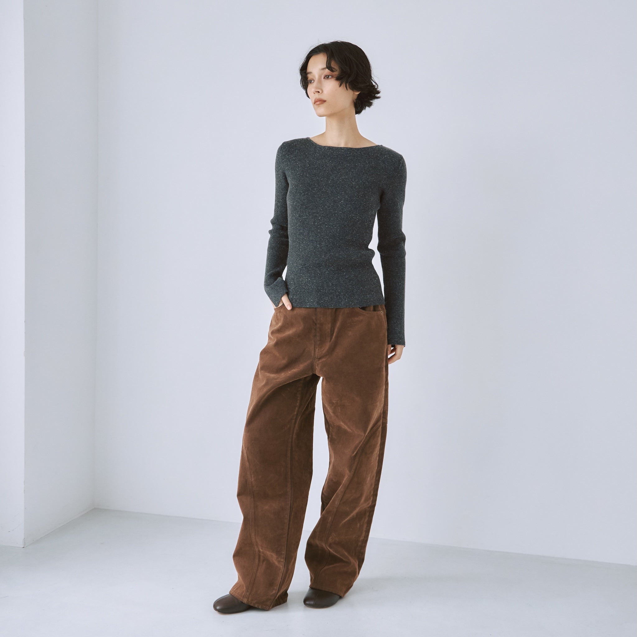 リネンコンビスリットsleeveニット