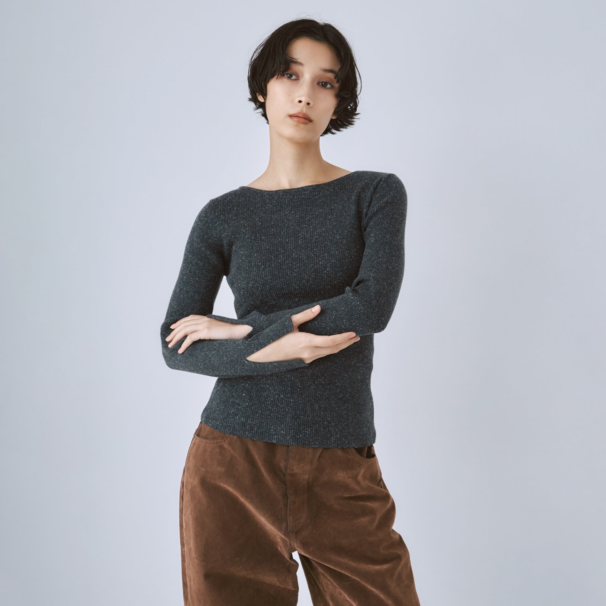 リネンコンビスリットsleeveニット