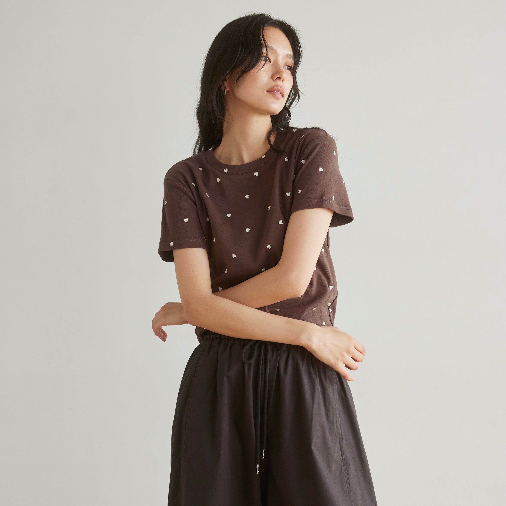 Tiny Pattern Embroidery Tシャツ