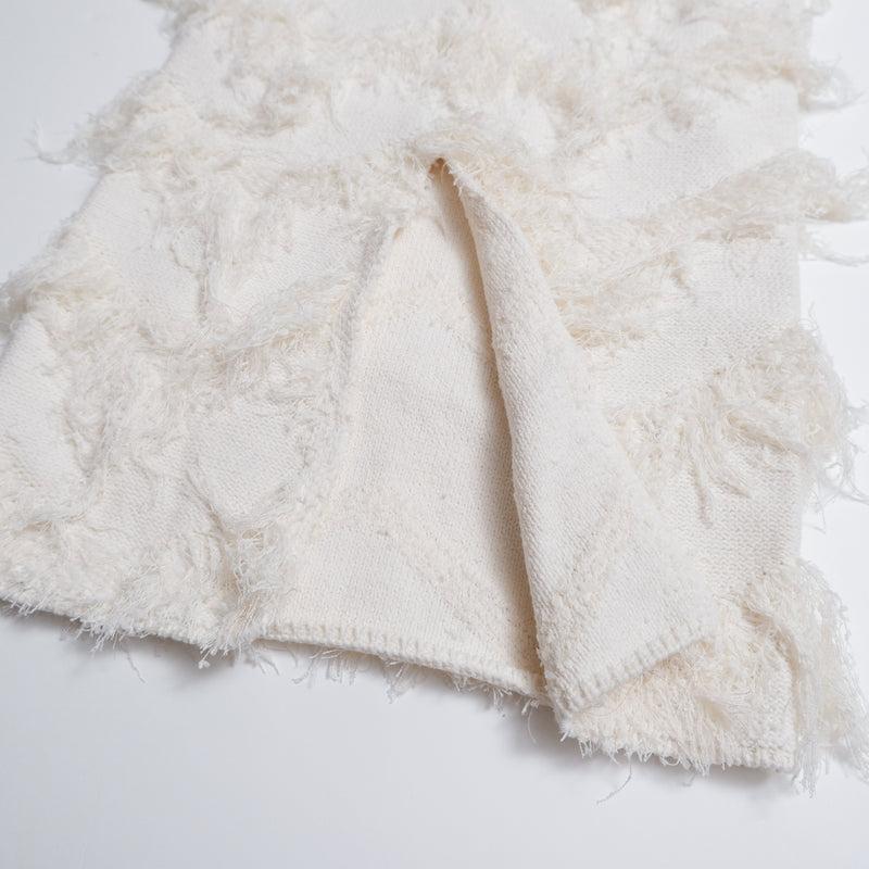 Random Cut Fringe Eyeline Skirt