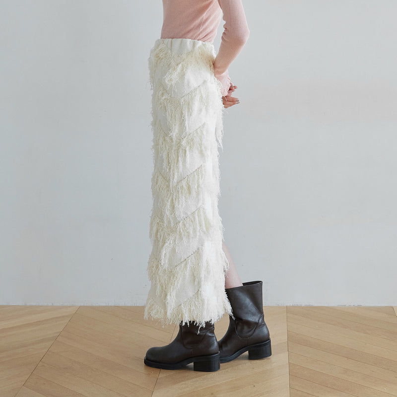 Random Cut Fringe Eyeline Skirt