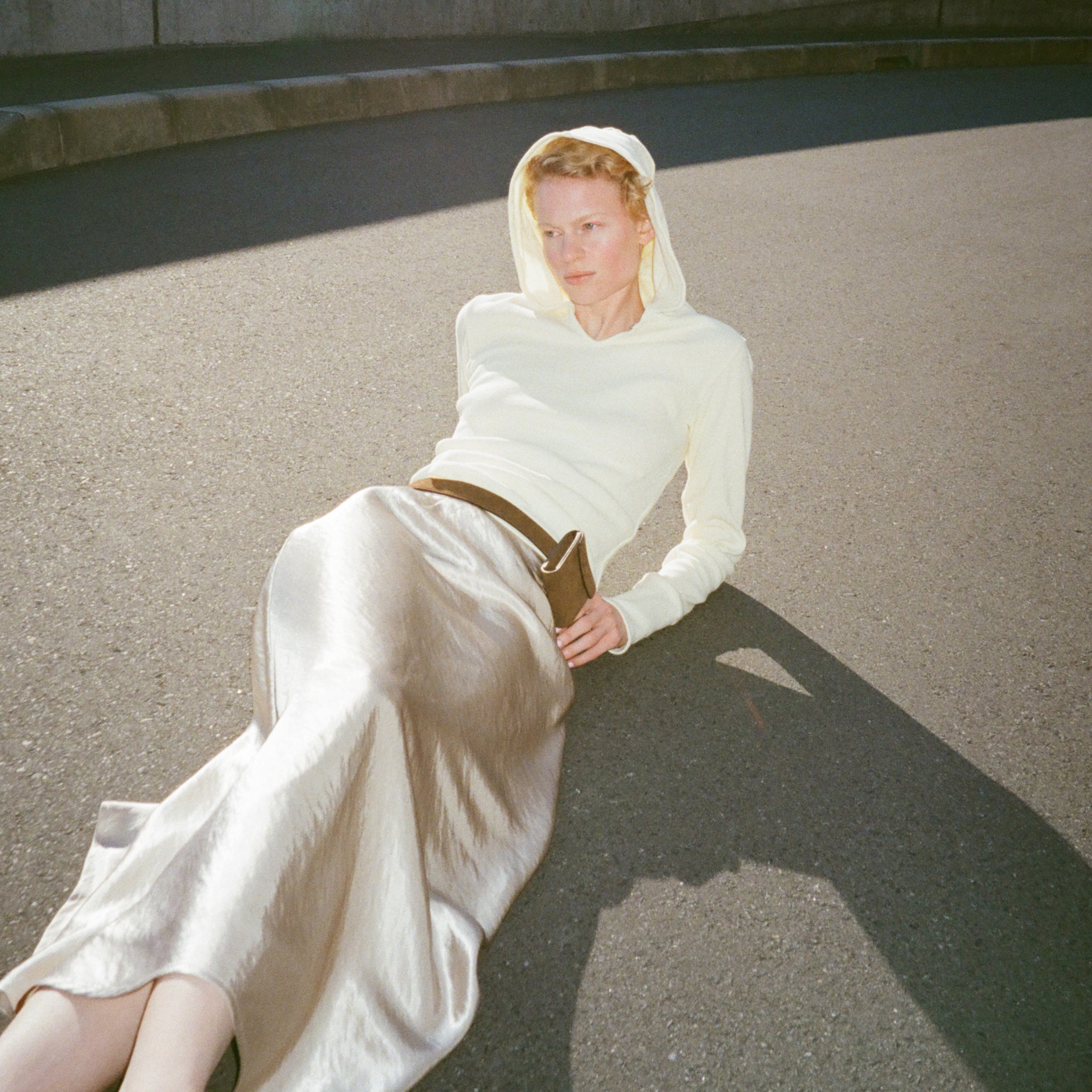 C/L Fluffy Teardropフーディー