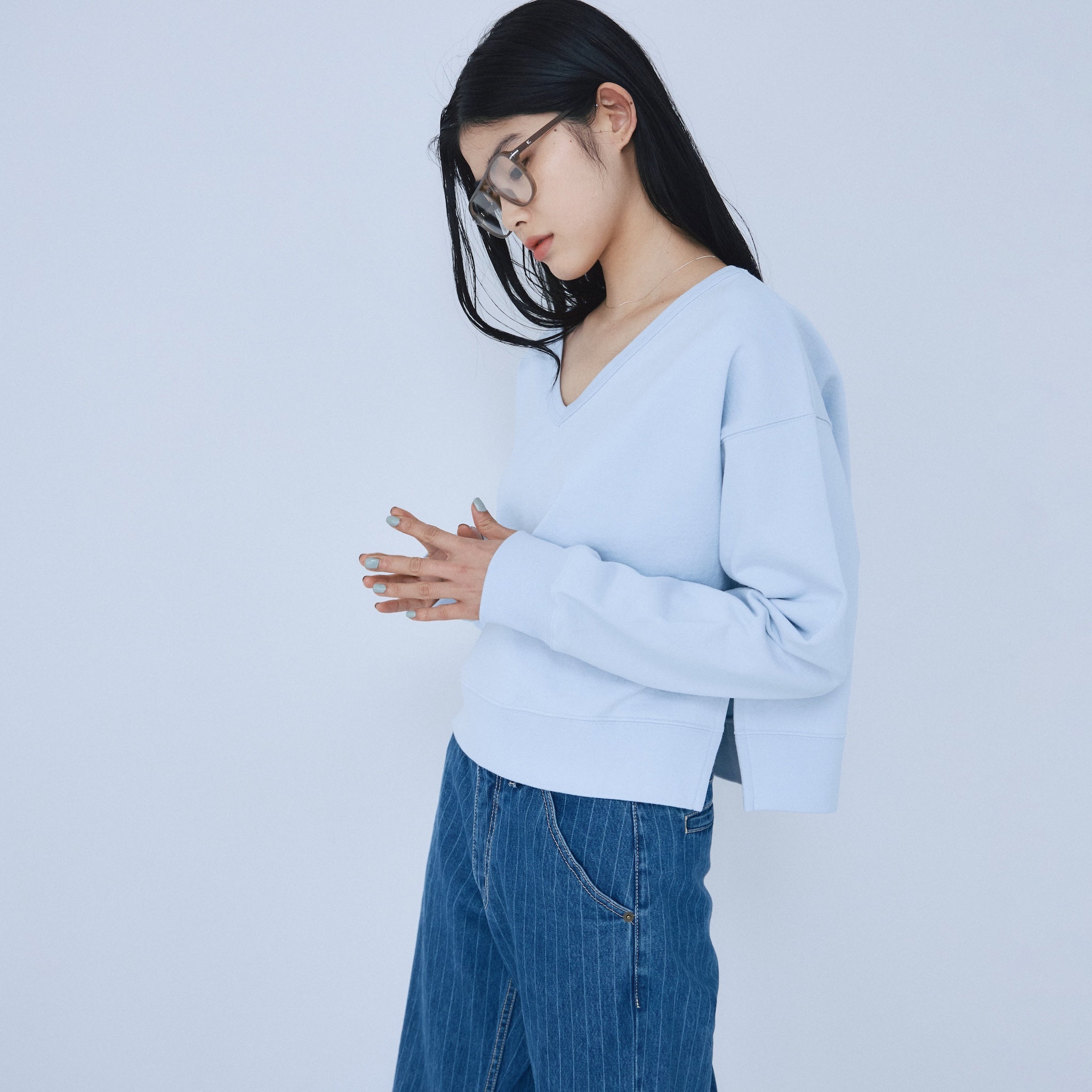 Heavy OZ Sweat wide V-neck pullover