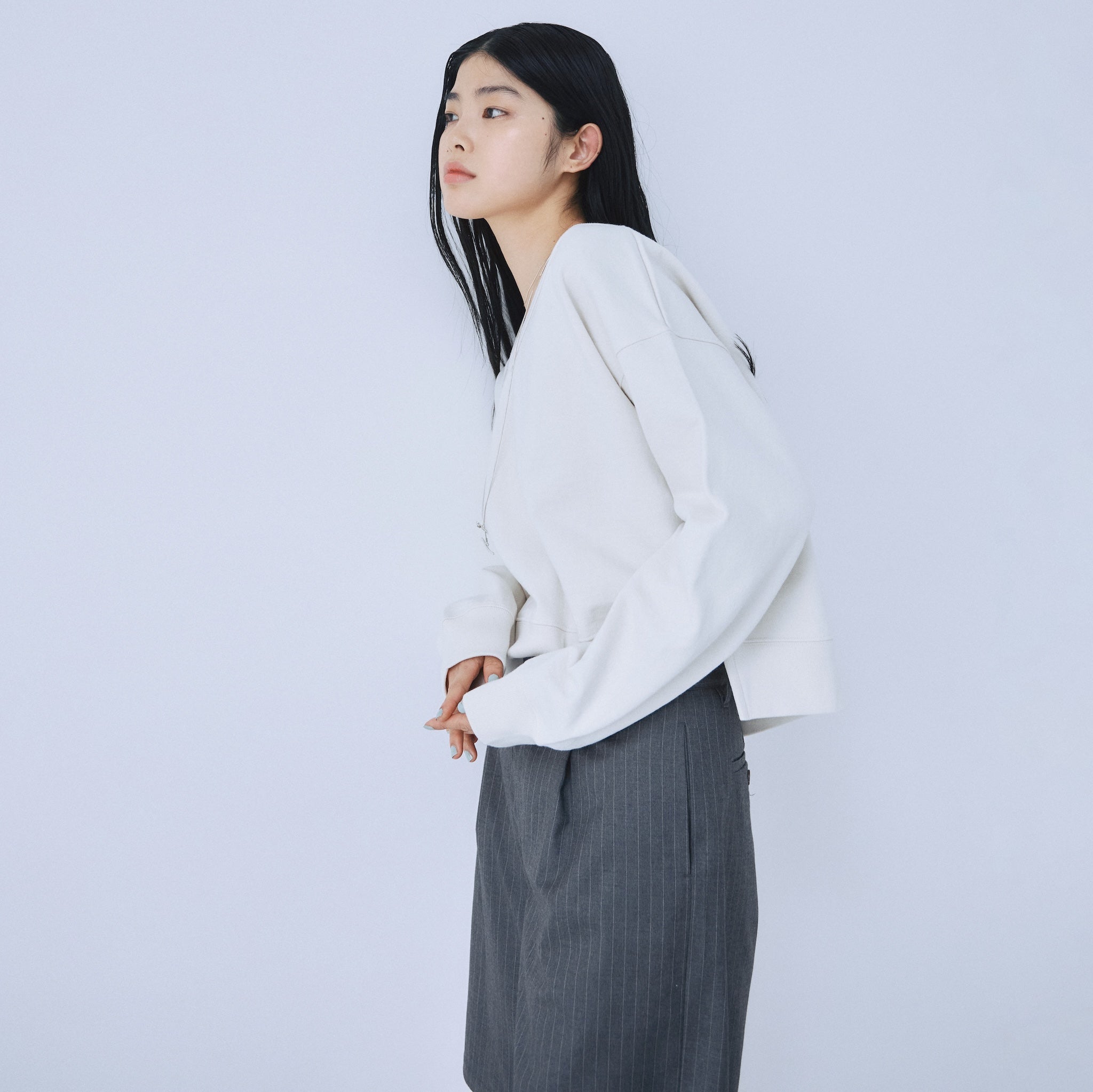 Heavy OZ Sweat wide V-neck pullover