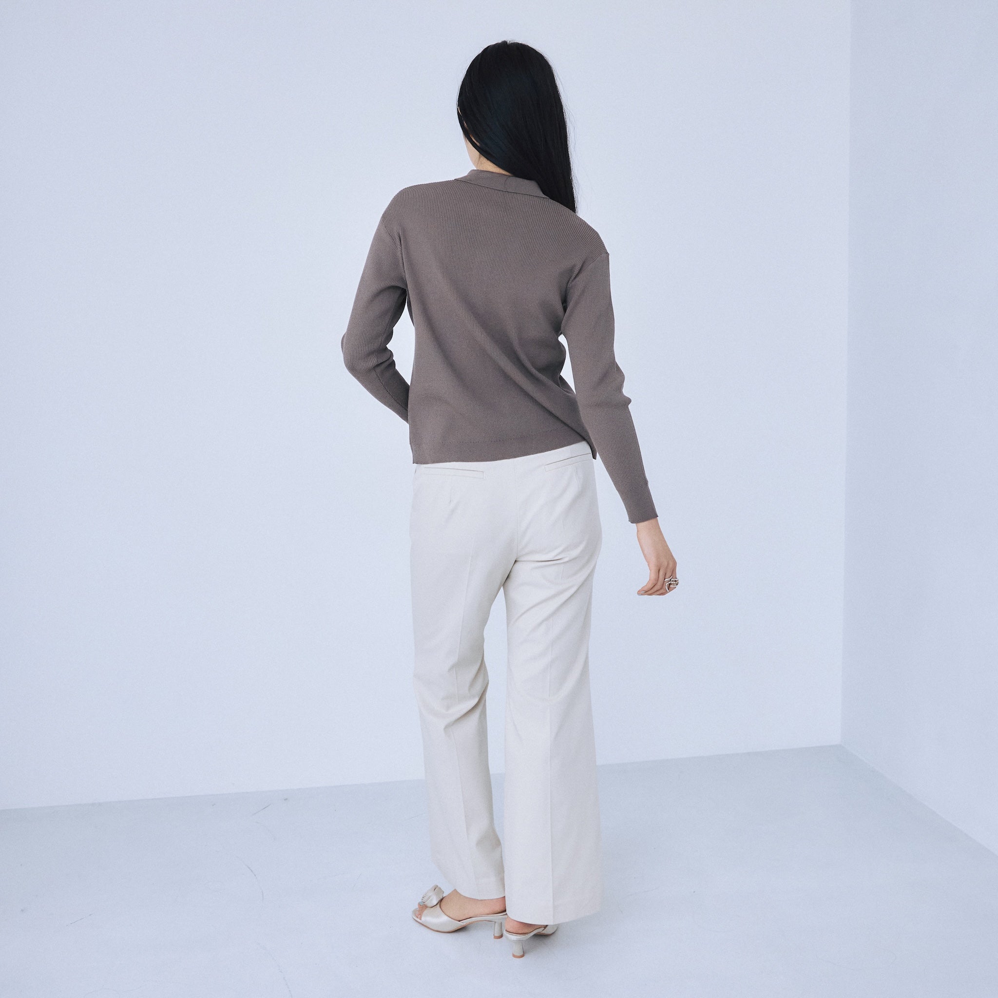 さっちんページ ストレッチツイルSlimパンツ