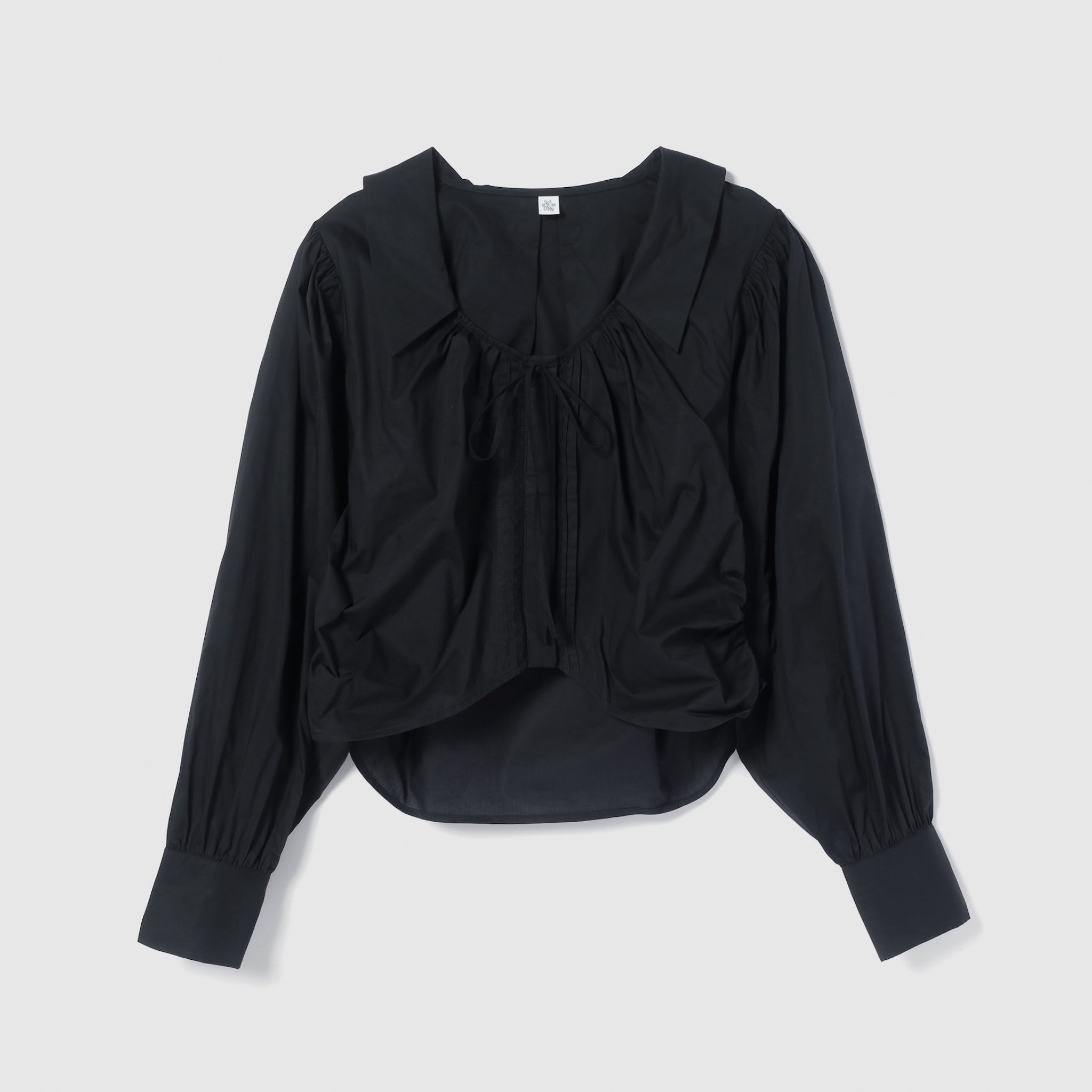 ピンタックLaceギャザーショートシャツ