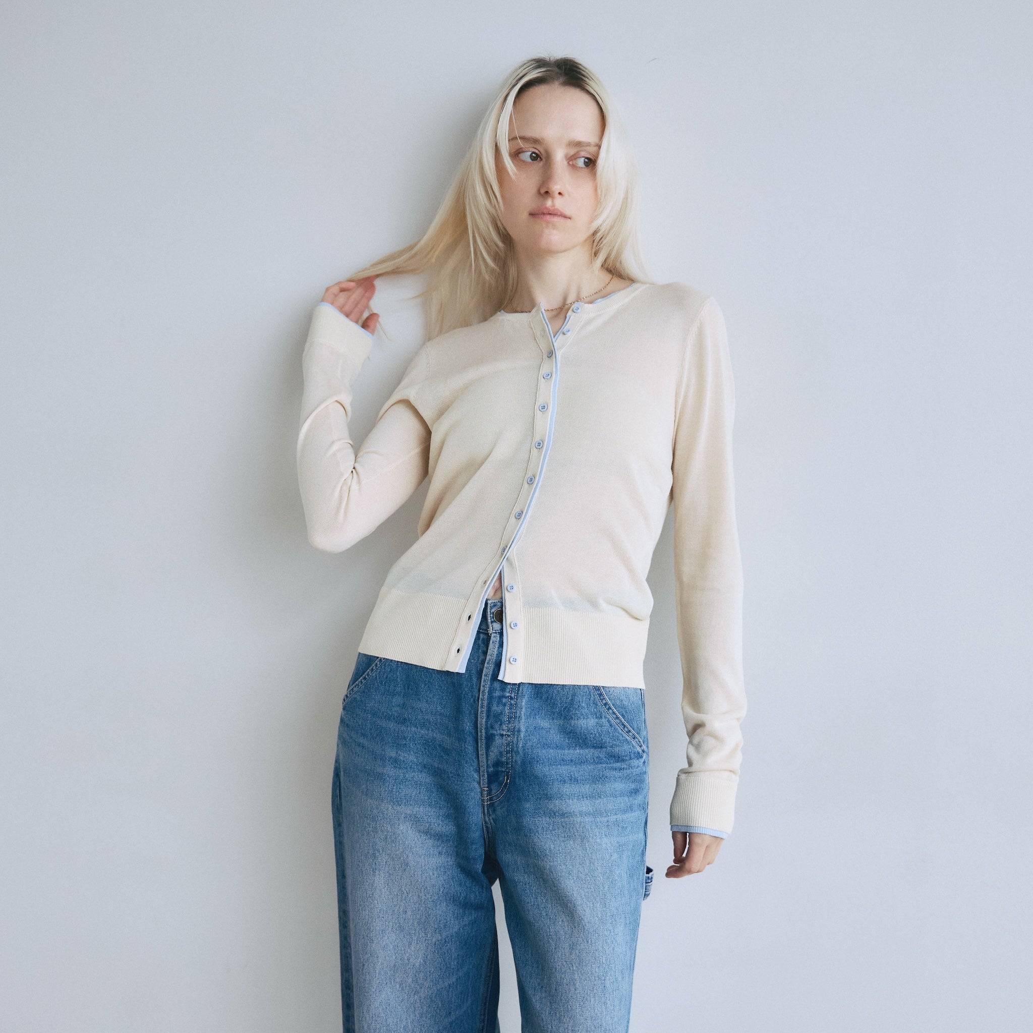 エアリータッチKnitカーディガン
