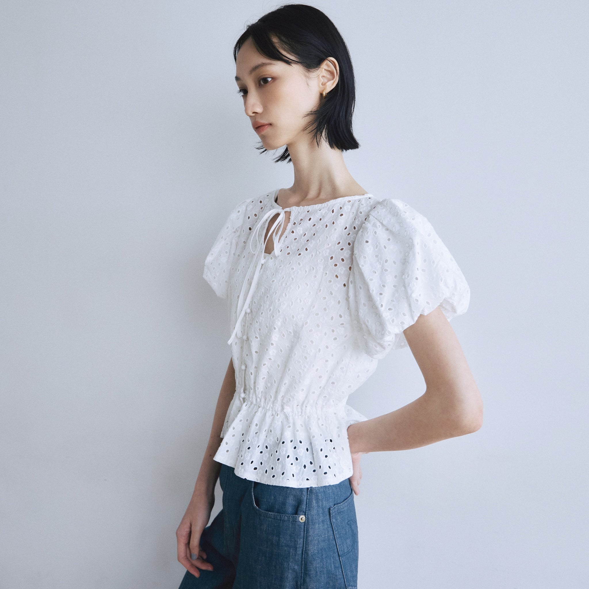 Cotton Laceパフスリーブシャツ
