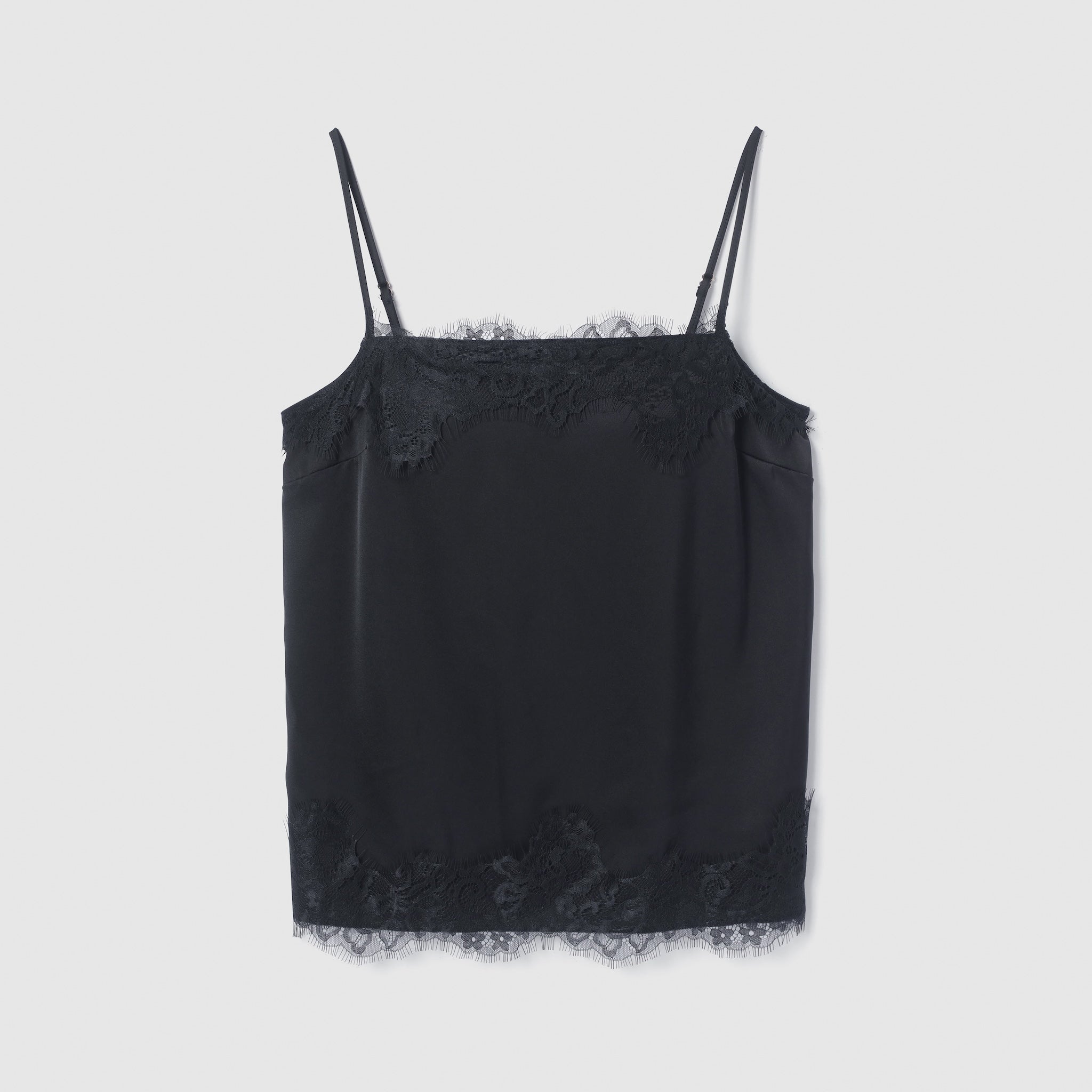 パッドin Lacy Satinキャミソール