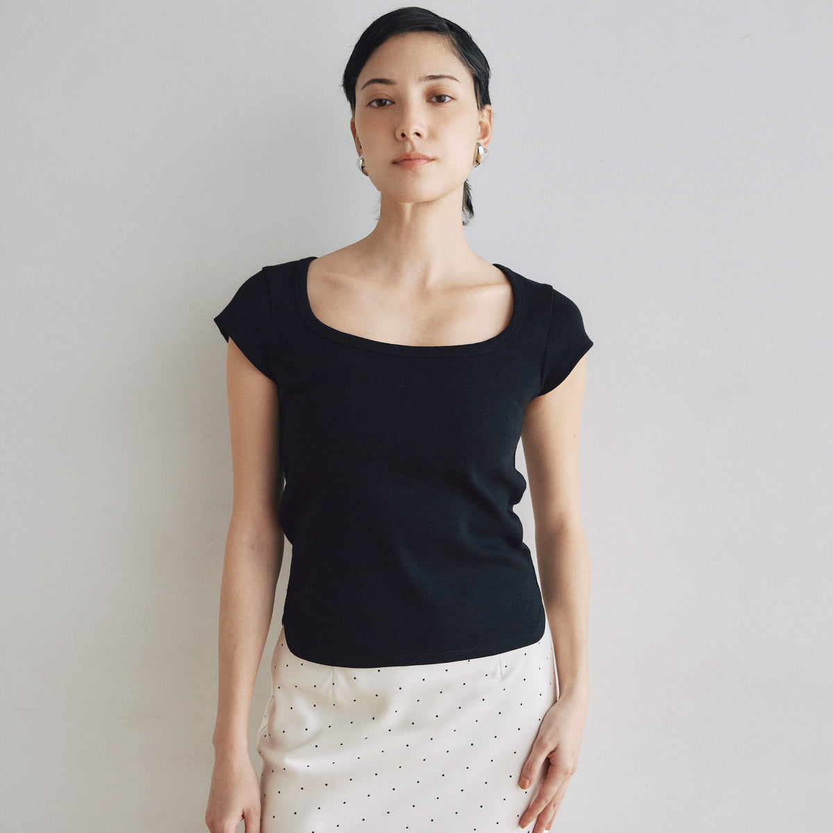 Old Cotton U-neck Top