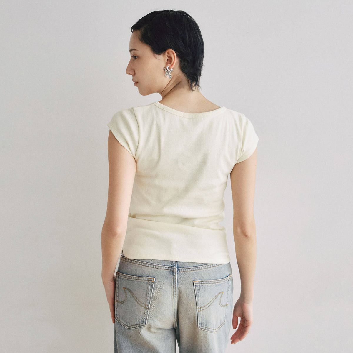Old Cotton U-neck Top