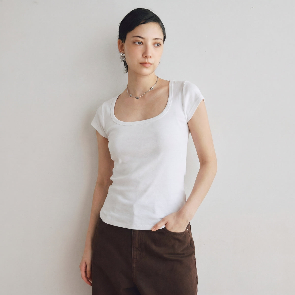 Old Cotton U-neck Top