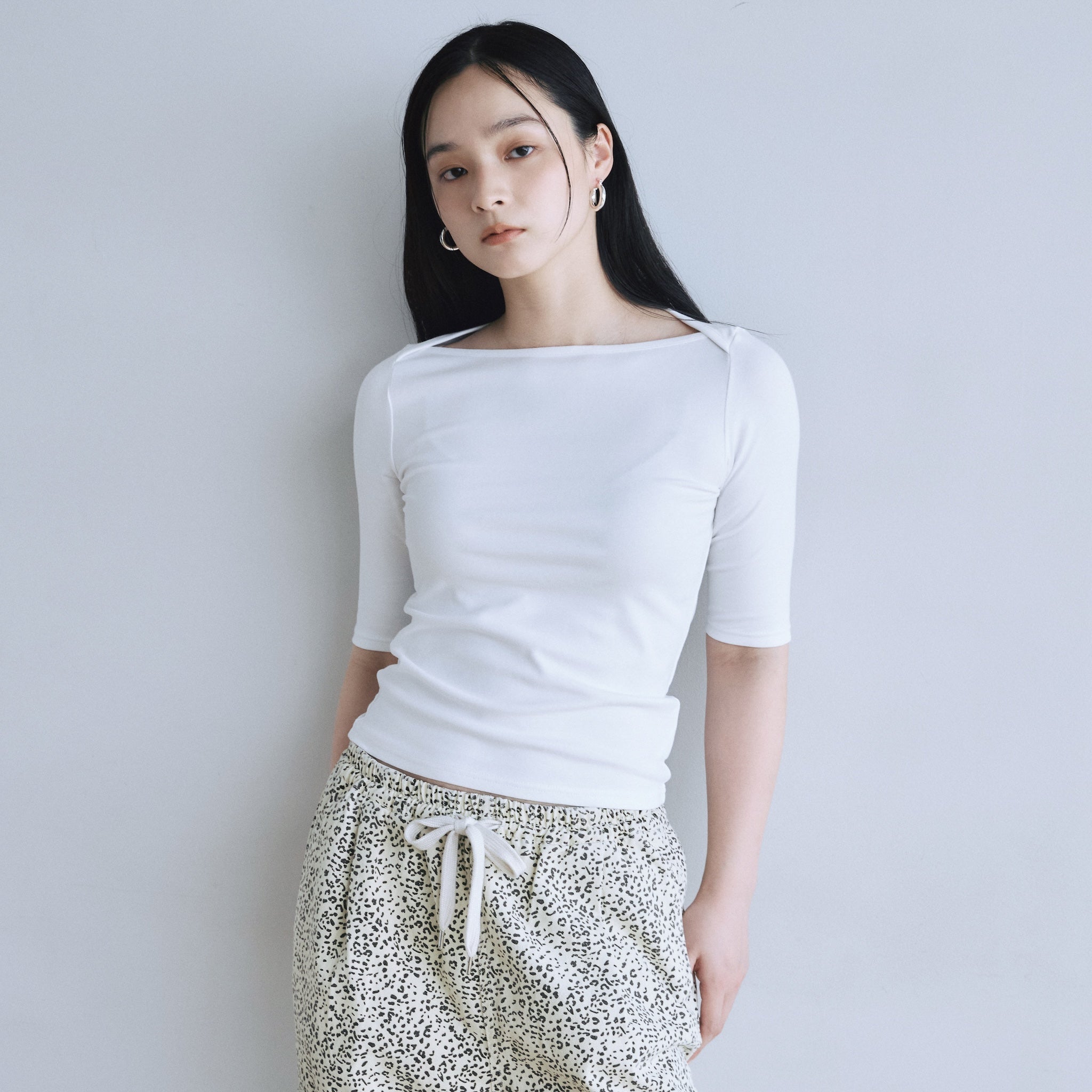 ボートネックラグランTシャツ