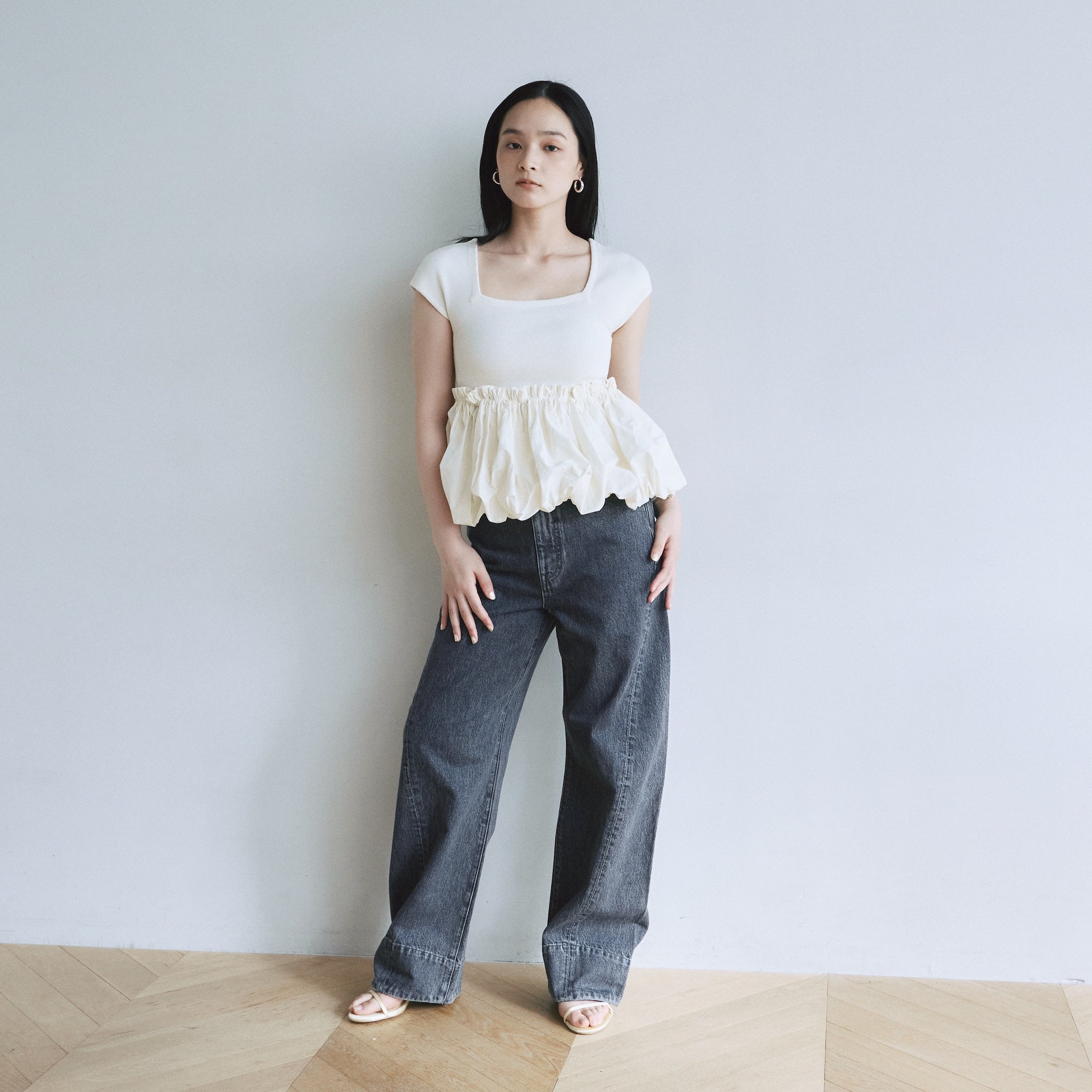 フレンチスリーブKnitドッキングトップス