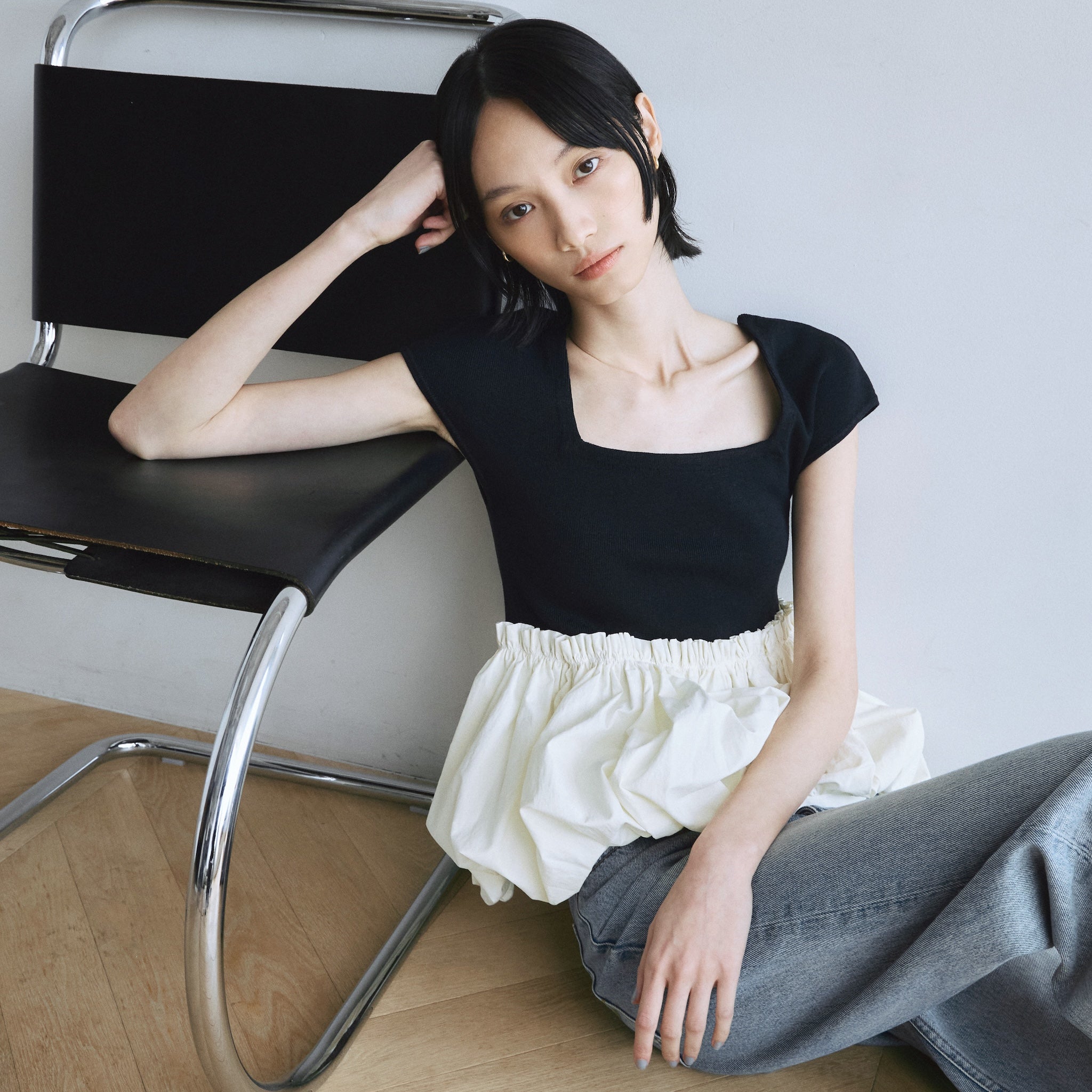 フレンチスリーブKnitドッキングトップス