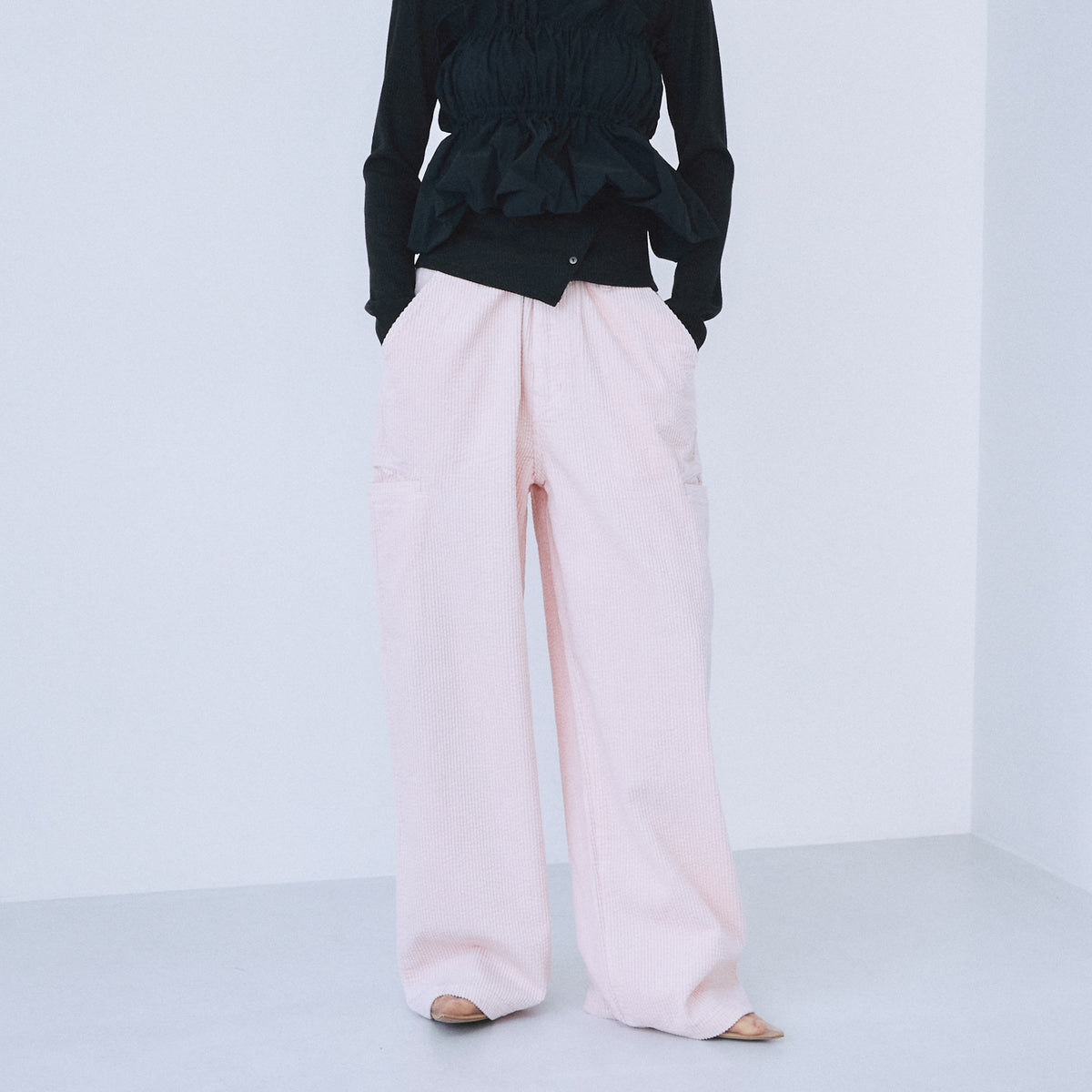 Leg pocket corduroy pants