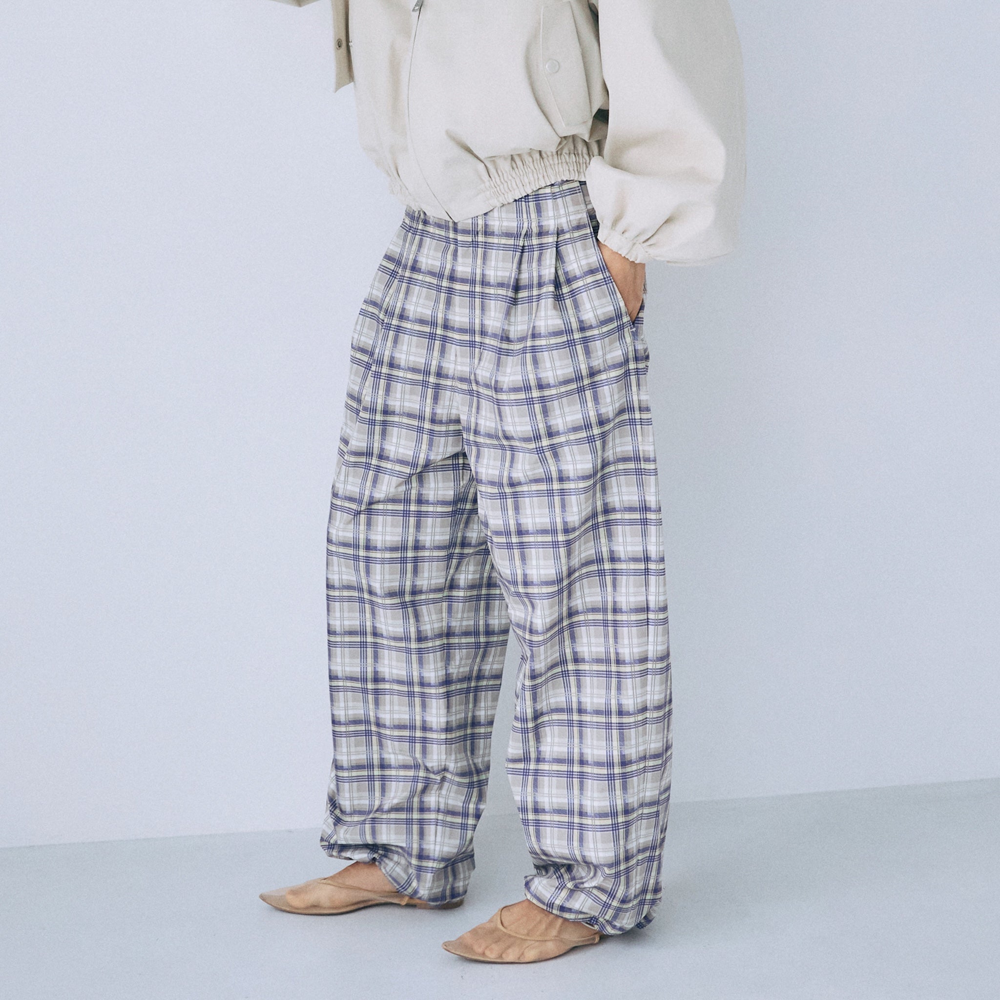2-tuck drawstring pants