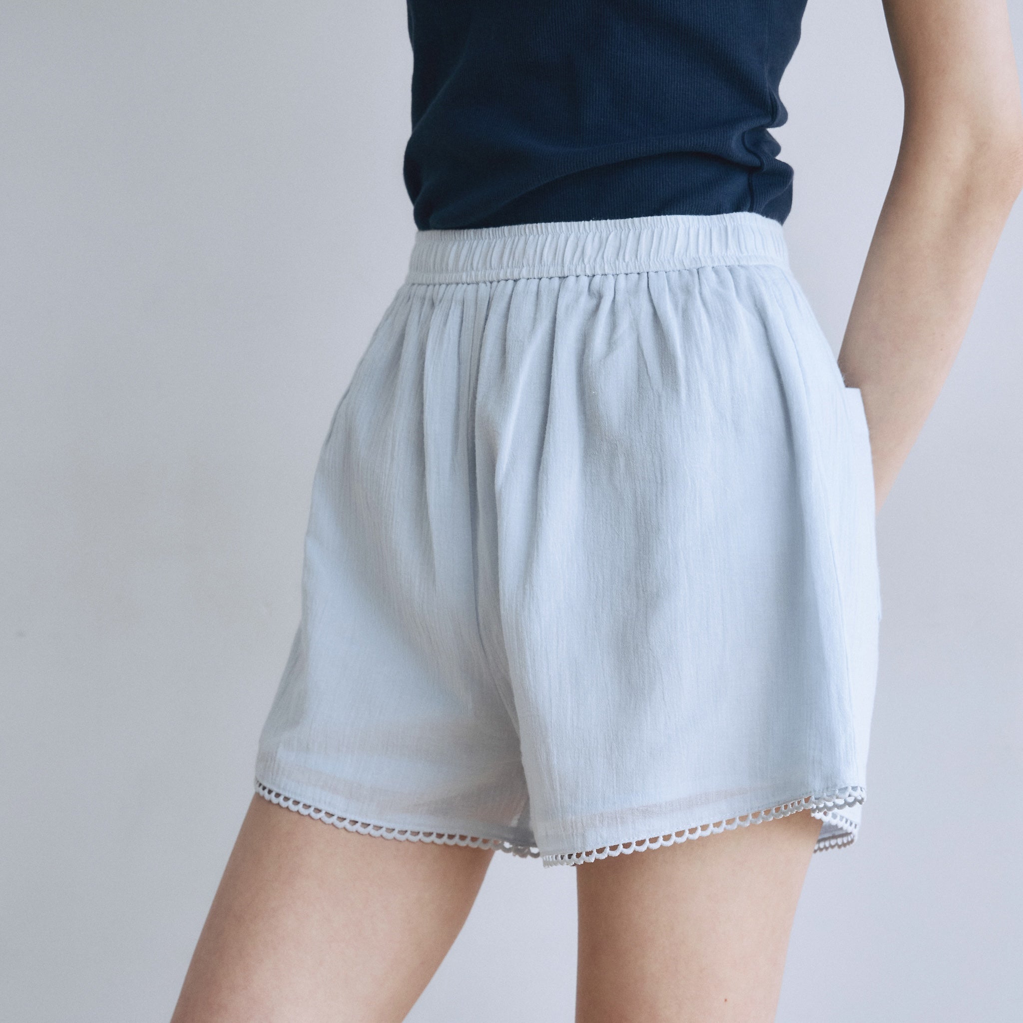 C/voile ピコレースショートパンツ