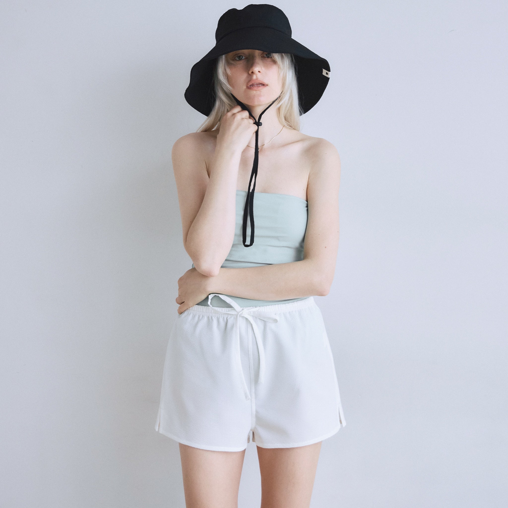 UV-cut waterproof shorts