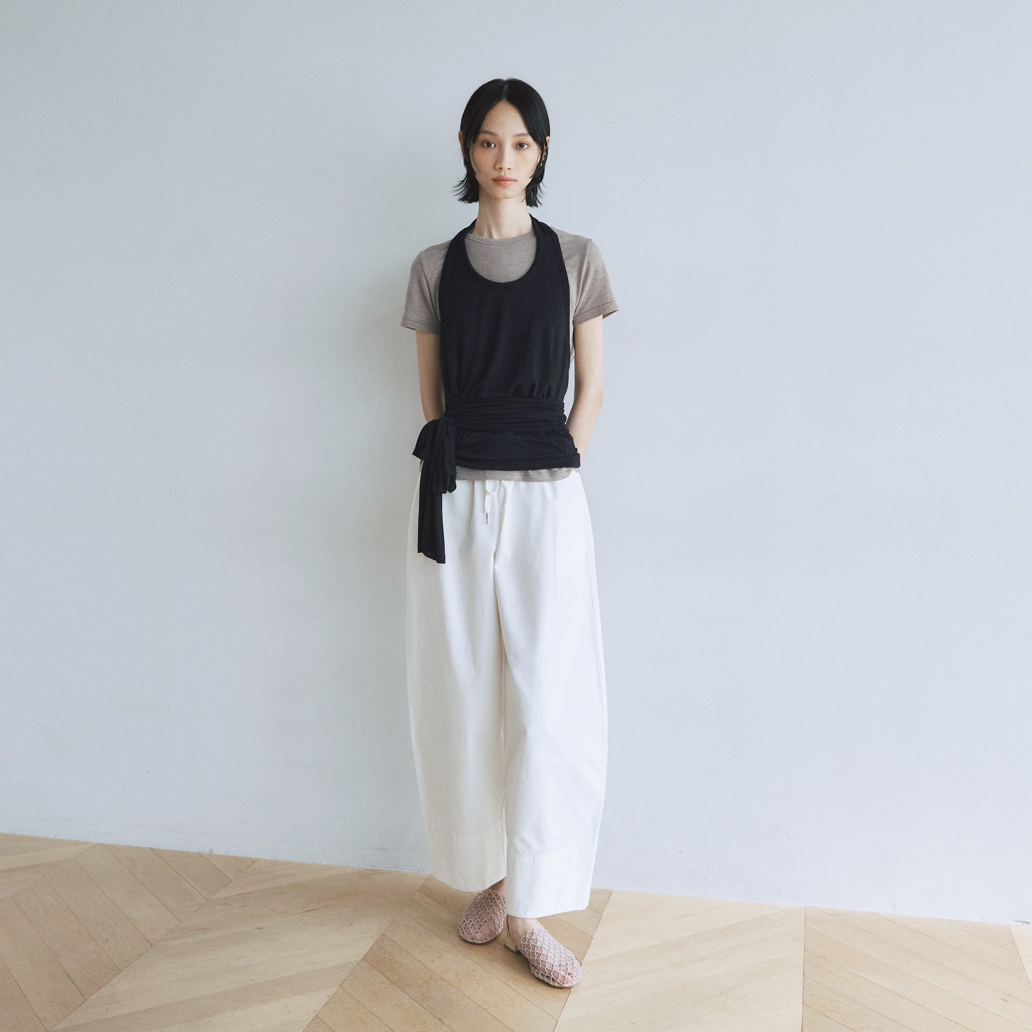 Narrow waistコットンバレルパンツ