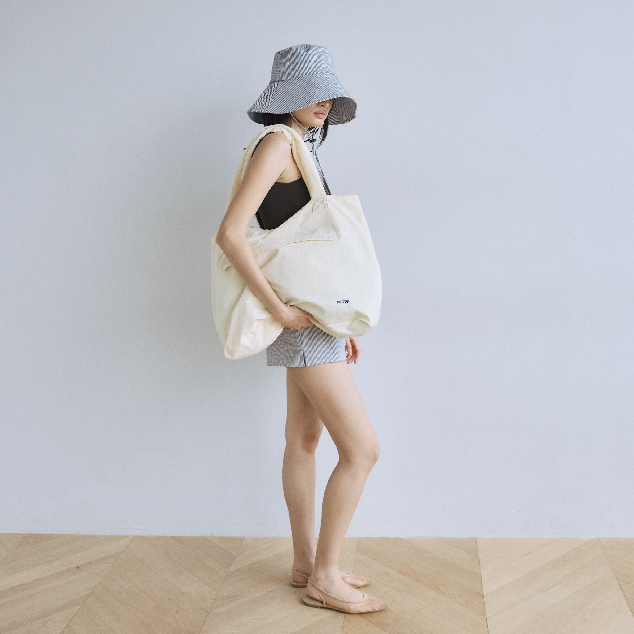 Puffy Handle Big Bag