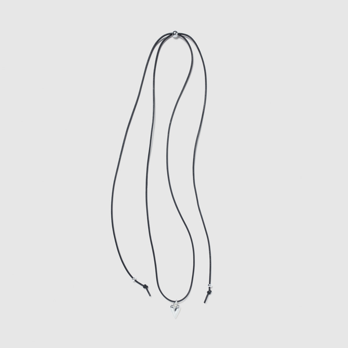 R.heart choker