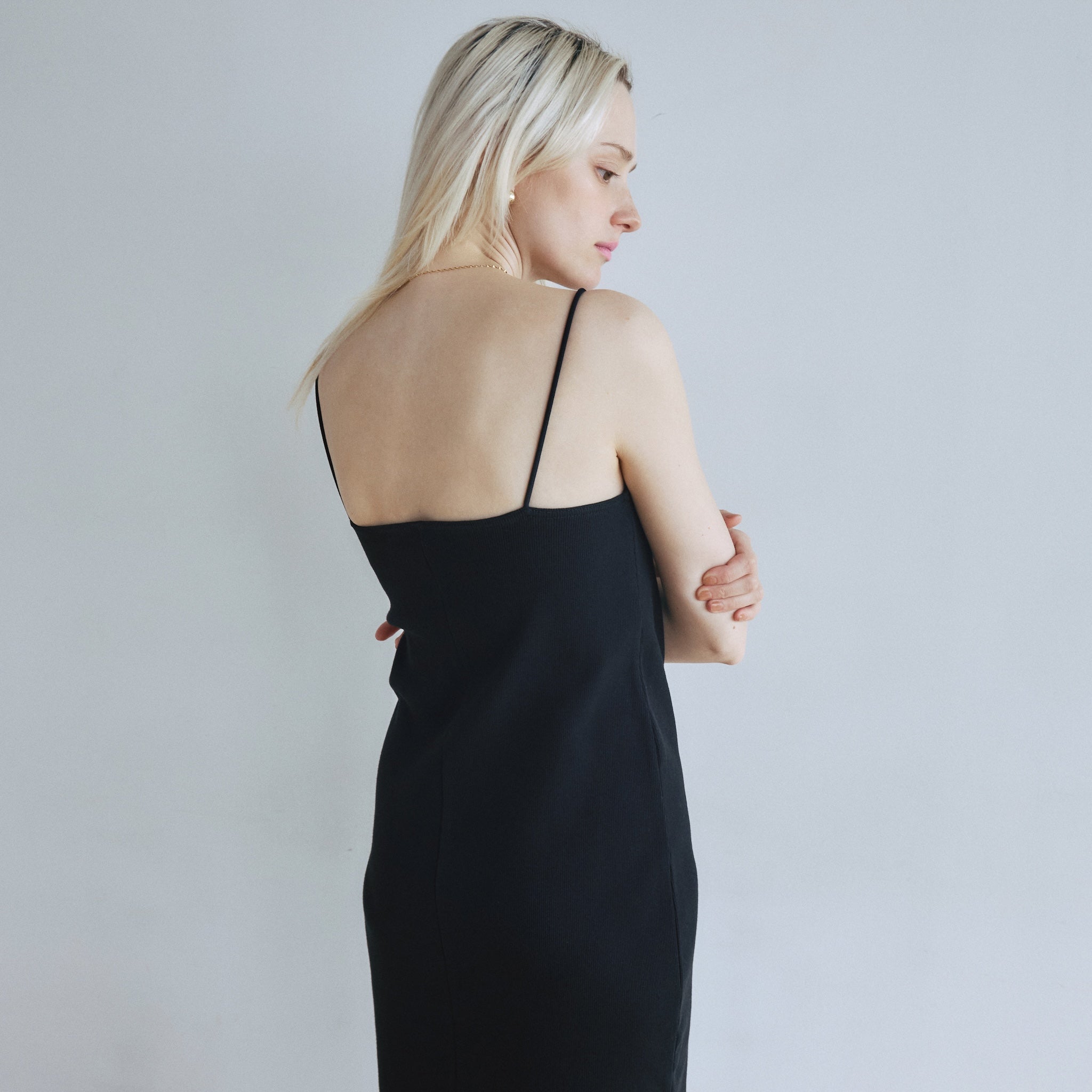 パッドin RIB mermaid Vカットキャミドレス
