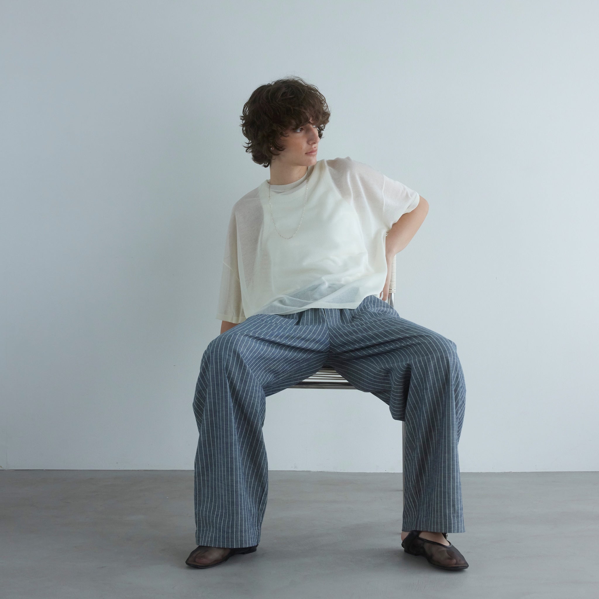 Drytouch sheer knit loose T-shirt