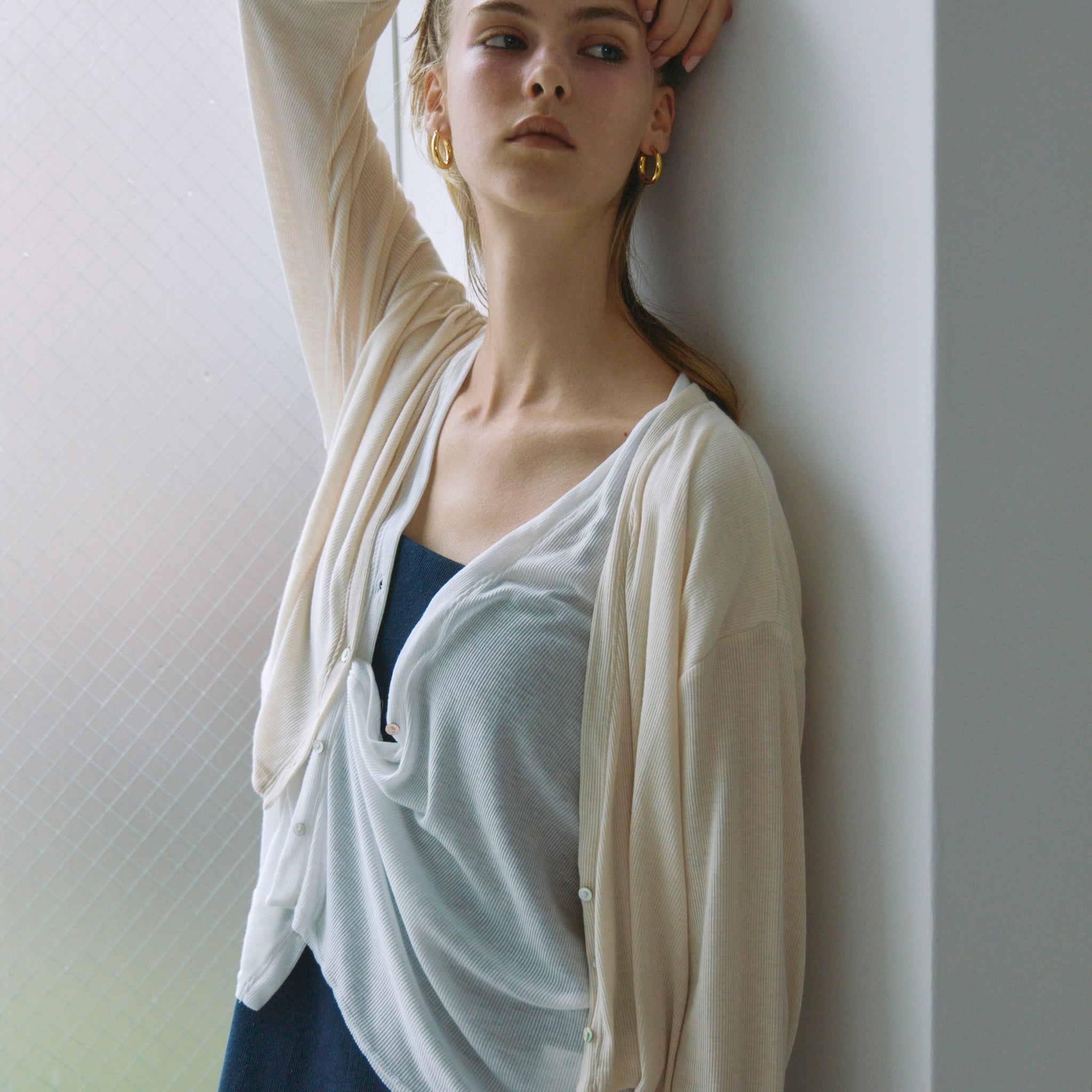 Layered V-cut sheer cardigan