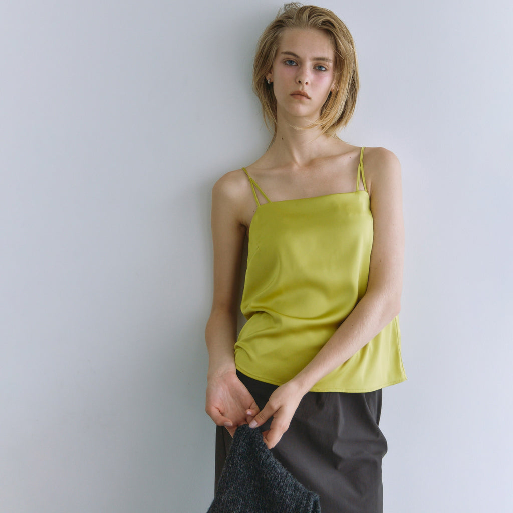 louren satin tie camisole サテンタイキャミソール パッドinサテンBasicキャミソール