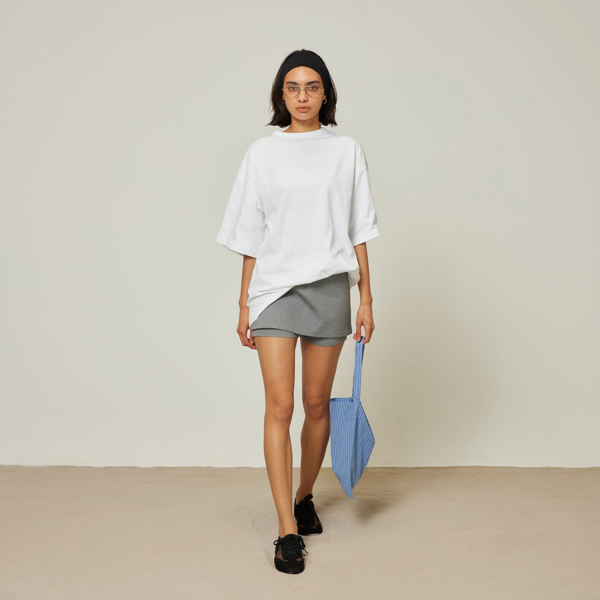 Skirt with half leggings