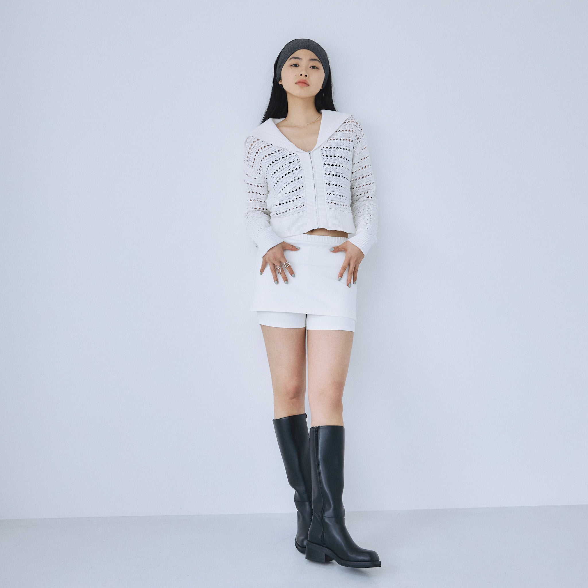 Skirt with half leggings