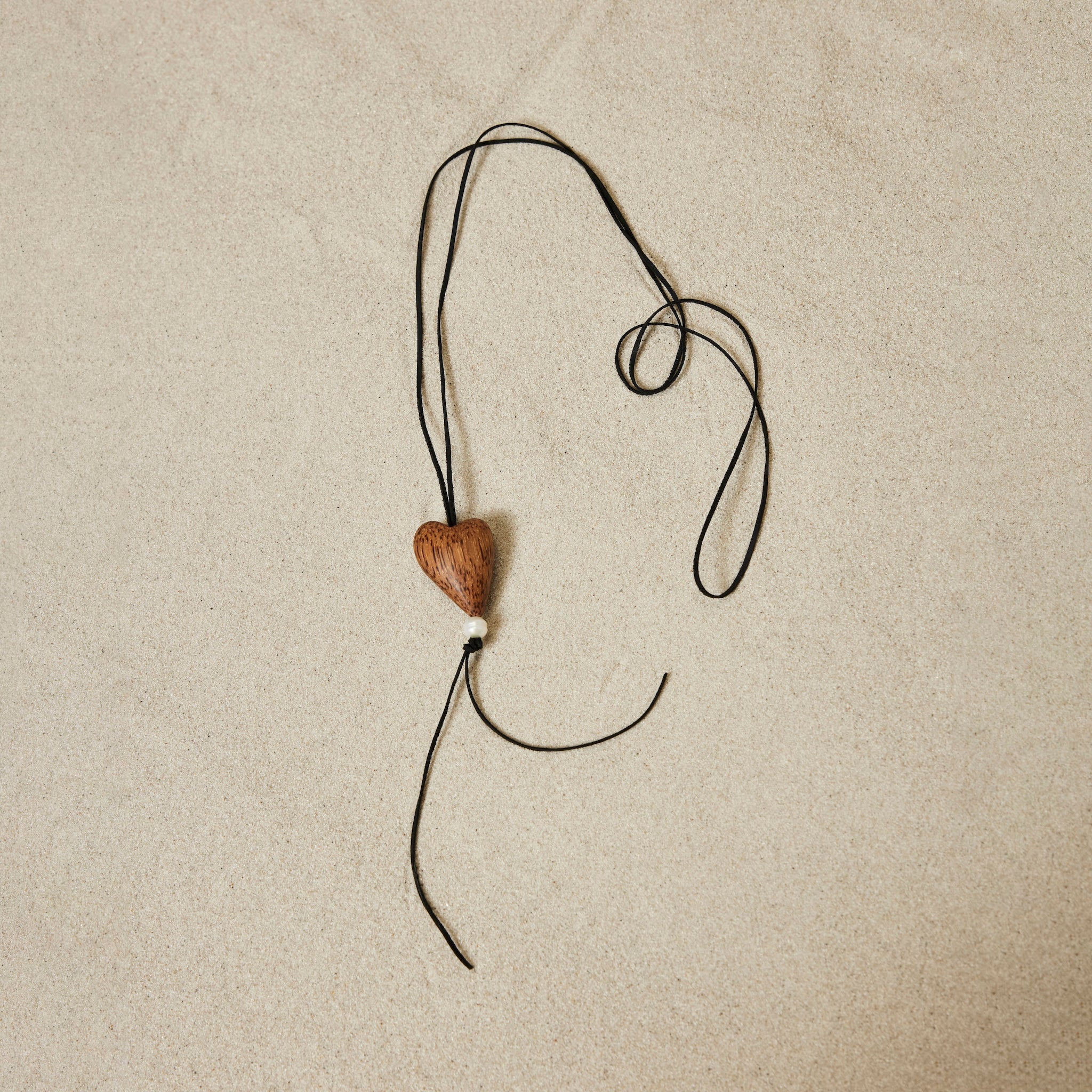 ACCESSORY