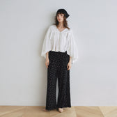 Gathered volume airy top