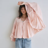 Gathered volume airy top