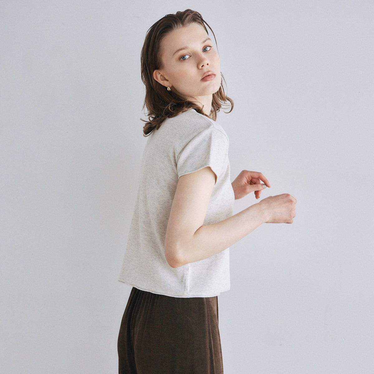 Vintage-like honeycomb henley top