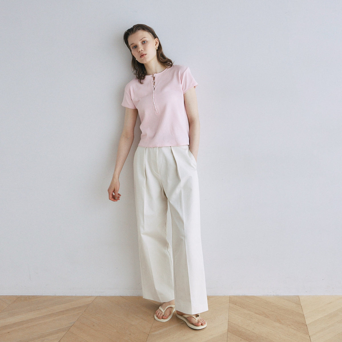 Vintage-like honeycomb henley top
