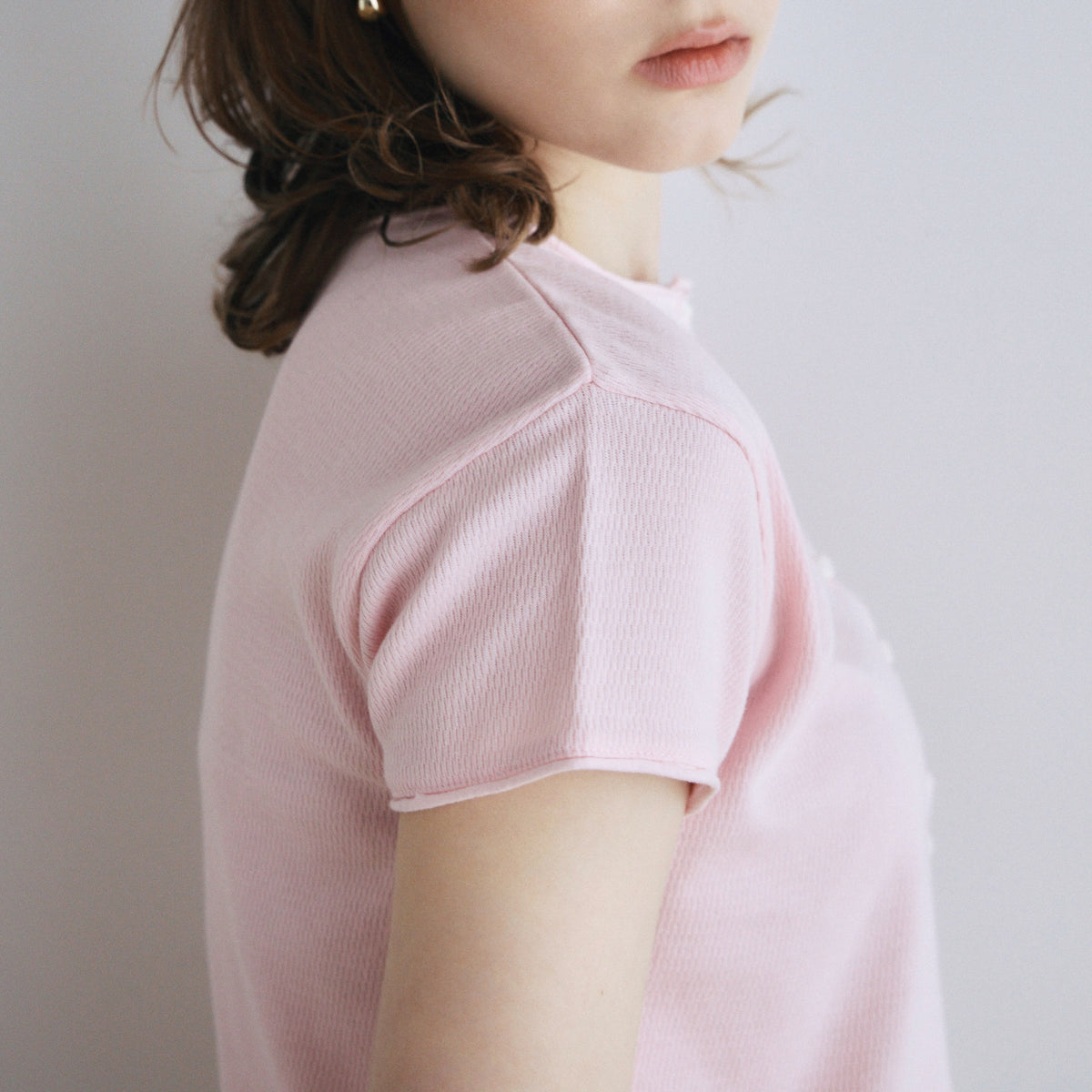 Vintage-like honeycomb henley top