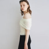 FineYarn RIB Knit Off-the-Shoulder Top