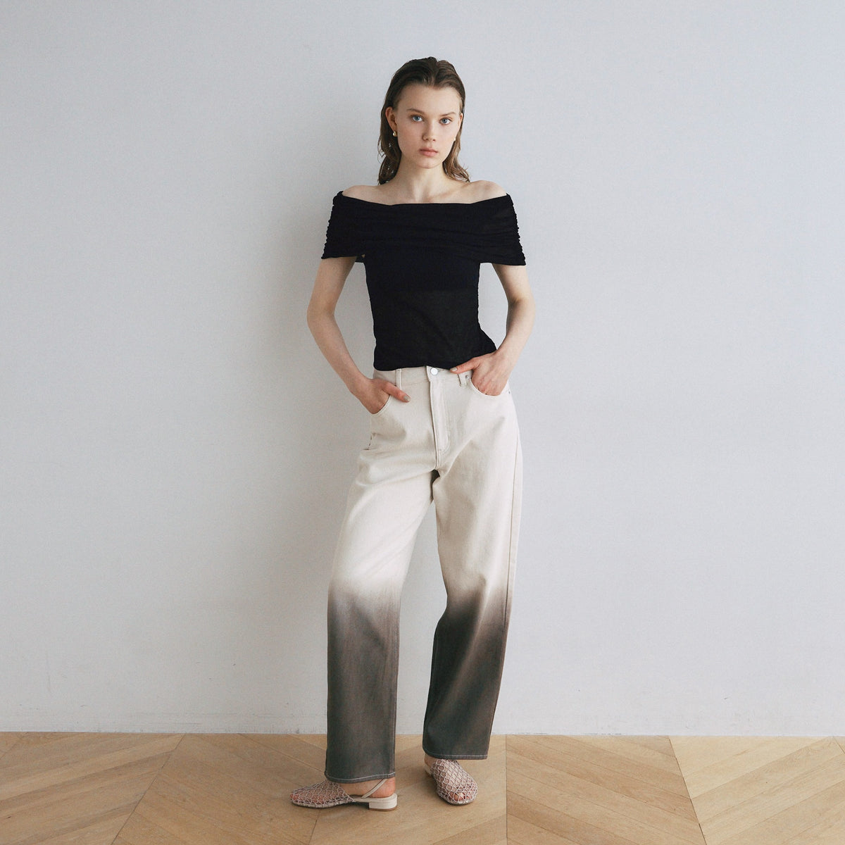 FineYarn RIB Knit Off-the-Shoulder Top