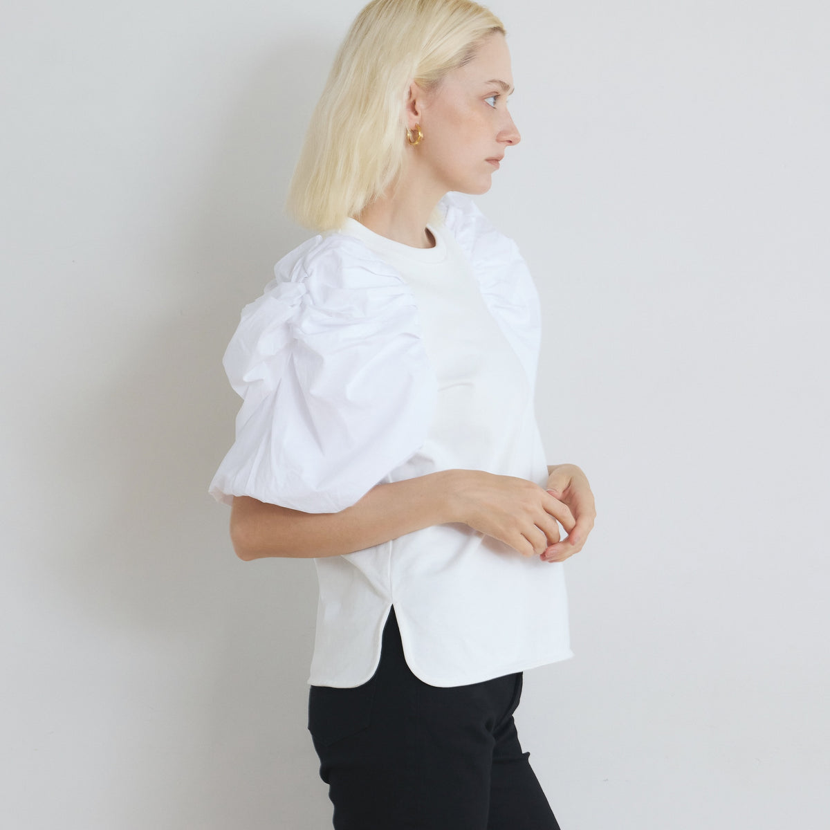 Gathered Puff Sleeve Paneled Top